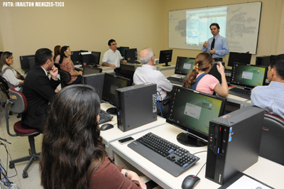 Grupo de Virtualização do TJCE realiza treinamento com servidores sobre fluxo digital