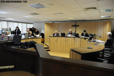 Justiça determina que prefeito de Palmácia emposse 17 candidatos aprovados em concurso público