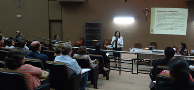 Desa. Nailde Pinheiro Nogueira apresenta medidas para acelerar cumprimento da Meta 2 do CNJ