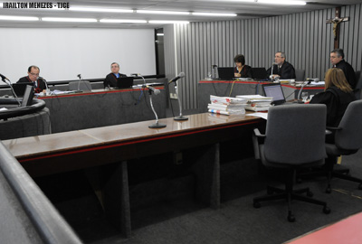 Estado é condenado a pagar indenização de R$ 10 mil à vítima de erro policial