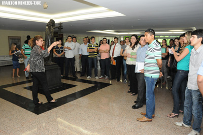 Tribunal de Justiça do Ceará recebe visita de estudantes do curso de Direito da Fa7