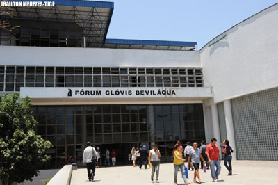 Justiça determina que estado forneça medicamento para vítima de linfoma