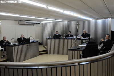 Coelce é condenada a indenizar agricultor por não restabelecer energia após parcelamento da dívida