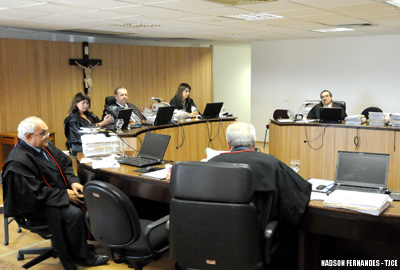 7ª Câmara Cível decide que empresa de TV por assinatura não pode cobrar por ponto extra