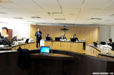 Vítima de danos estéticos por choque elétrico deve receber indenização