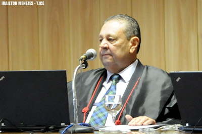 5ª Câmara Cível homenageia desembargador Ernani Barreira que receberá a Medalha da Abolição