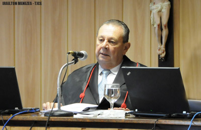 Desembargador Ernani Barreira Porto será homenageado com a Medalha da Abolição