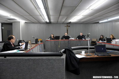 8ª Câmara Cível condena plano de saúde a pagar indenização por negar tratamento