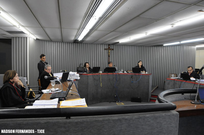 Acusada de integrar quadrilha que furtava casas no Eusébio tem habeas corpus negado