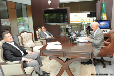 Presidente do Tribunal de Justiça do Ceará permanece na chefia do Executivo até quarta-feira