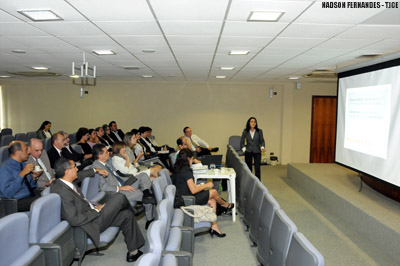 Corregedora discute ações para implementar Central Integrada de Apoio à Área Criminal