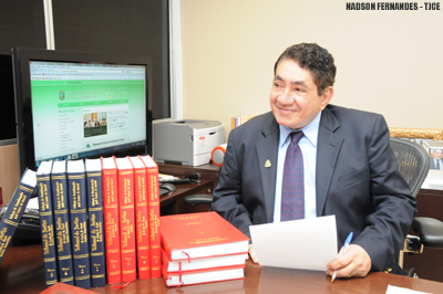 Desembargador Jucid Peixoto cumpre metas do Conselho Nacional de Justiça