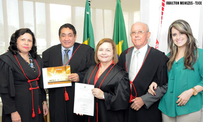 Desembargadores recebem declarações e certificados pelo cumprimento de metas do CNJ