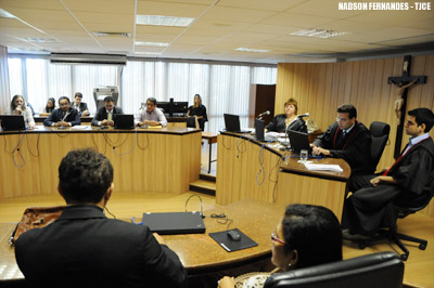 Audiência de conciliação no TJCE promove acordo entre Município e professores de Trairi