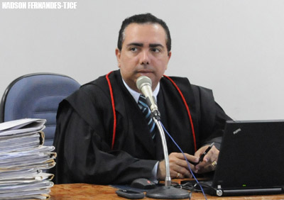 Juiz Carlos Henrique Garcia participa de encontro para discutir procedimentos dos Juizados Especiais