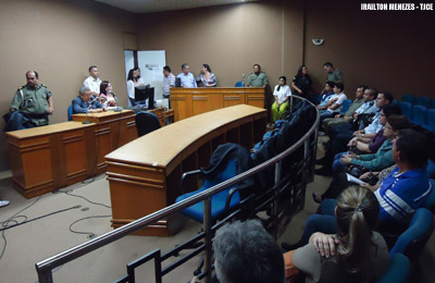 Universitária acusada de atropelar e matar três pessoas será interrogada nesta segunda-feira