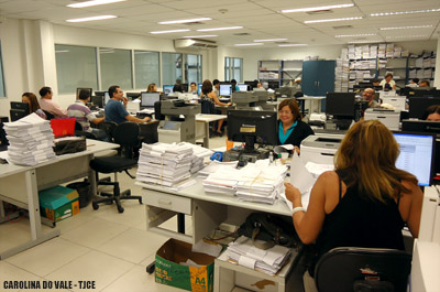 Diretoria do Fórum Clóvis Beviláqua busca agilizar trabalho dos setores de Protocolo e Distribuição