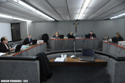 Estado deve pagar R$ 30 mil à mãe de detento morto na cadeia de Lavras da Mangabeira