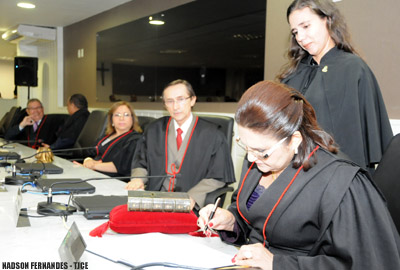 Maria Vilauba Fausto Lopes é empossada desembargadora do Tribunal de Justiça do Ceará