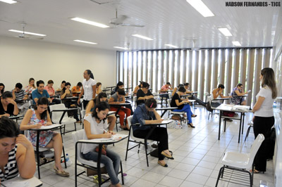 Aprovados na 1ª fase do concurso para juiz substituto do TJCE realizam provas neste sábado