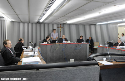 1ª Câmara Criminal nega habeas corpus para acusada de participar de homicídio em Nova Russas