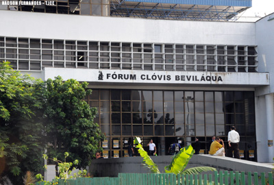 Juiz determina que IJF e Município de Fortaleza autorizem cirurgia em estudante