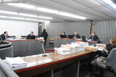 8ª Câmara Cível mantém condenação de Município por perdas durante alagamento