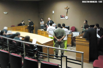 Dupla acusada de homicídio no bairro Álvaro Weyne é condenada a 13 anos de reclusão