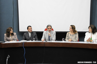 TJCE entrega notebooks a magistrados e apresenta redes de internet sem fio