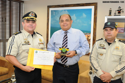 Magistrados da Justiça do Ceará recebem título de “Amigo da Polícia Rodoviária Estadual”