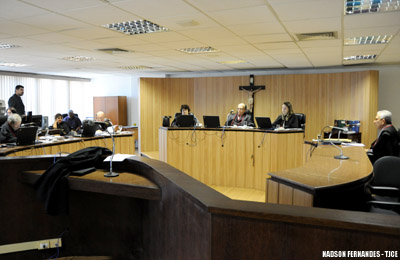 Município de Iguatu deve reintegrar servidor demitido ilegalmente