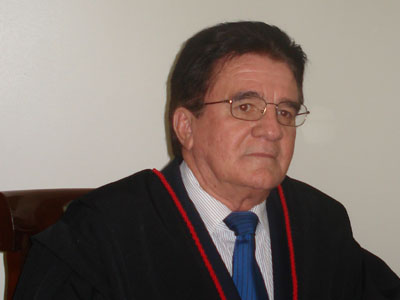Desembargador Eymard é o novo diretor da Esmec