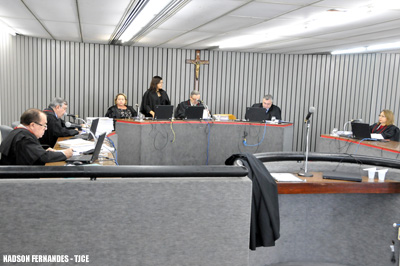 Banco é condenado a indenizar cliente que perdeu emprego por ter nome negativado de forma indevida