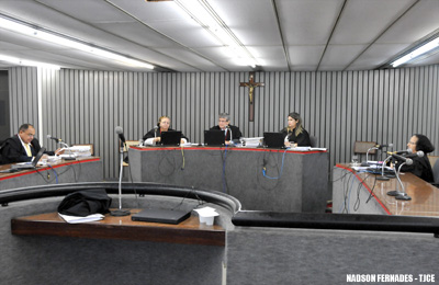 Unimed Fortaleza não pode aplicar reajuste abusivo para clientes ao completarem 60 anos