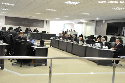 Desembargador Francisco Gladyson Pontes assume vaga no Órgão Especial do TJCE