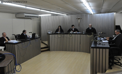 Banco deve indenizar agricultor que teve descontos indevidos na aposentadoria