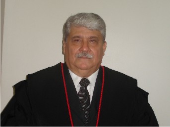 Ademar Bezerra assume ACM e anuncia suas prioridades