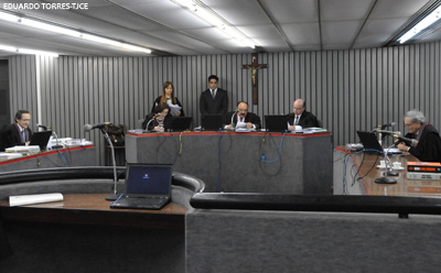 Acusado de estupro tem pedido de liberdade negado pela 1ª Câmara Criminal do TJCE