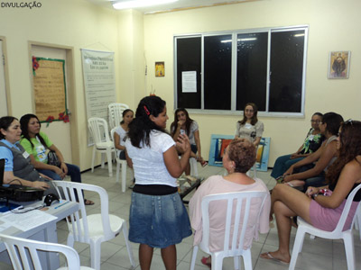 Juizado da Mulher de Fortaleza promove reunião do Projeto Ressignificar a Vida