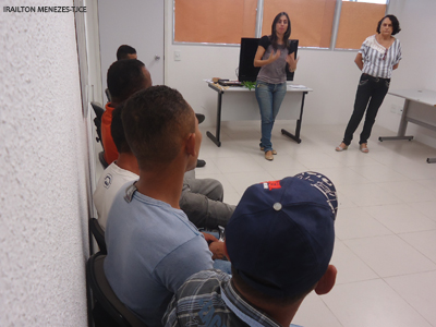 Encontro reúne participantes dos Alcoólicos Anônimos e infratores da Lei Maria da Penha