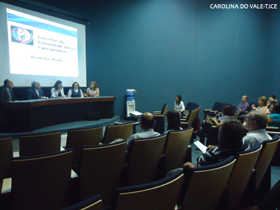 Encontro debate implantação de Conselho Comunitário para apoiar as Varas Criminais