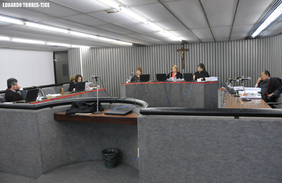 Empresários devem pagar direitos autorais por retransmissão de músicas em transporte coletivo