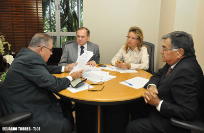 Comissão do Concurso para juiz substituto promove reunião para tratar do resultado da terceira etapa