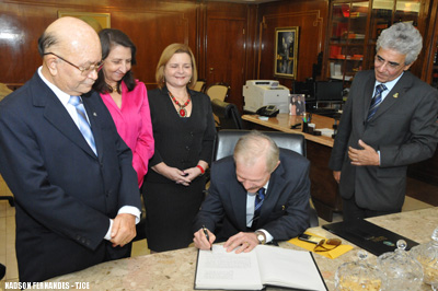 Desembargador Emanuel Leite Albuquerque é empossado na Ouvidoria Geral do Poder Judiciário
