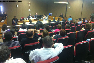 Deficiente visual que tentou matar esposa é condenado a quatro anos de prisão