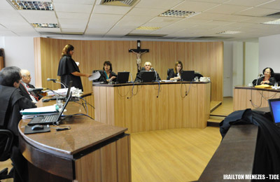 Unimed é condenada a pagar indenização de R$ 39,6 mil por negar tratamento a idoso