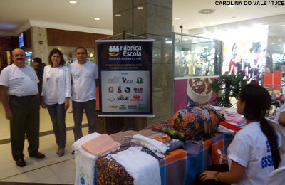 Artesanato produzido por egressos do sistema carcerário ganha exposição no Shopping Del Paseo