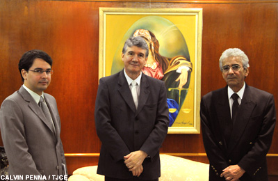Presidente do TJCE recebe visita de representantes do Banco do Nordeste