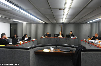 Plano de saúde deve pagar R$ 30 mil para herdeiros de comerciante vítima de câncer