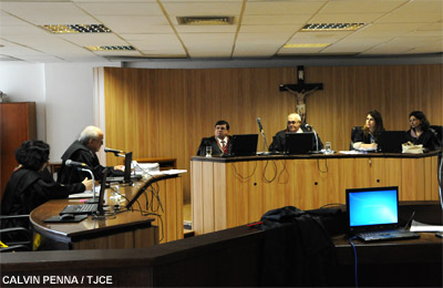 Justiça condena operadora de cartão de crédito a pagar R$ 10 mil por erro na cobrança de fatura